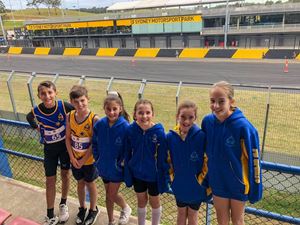 St Bernadettes Castle Hill runners