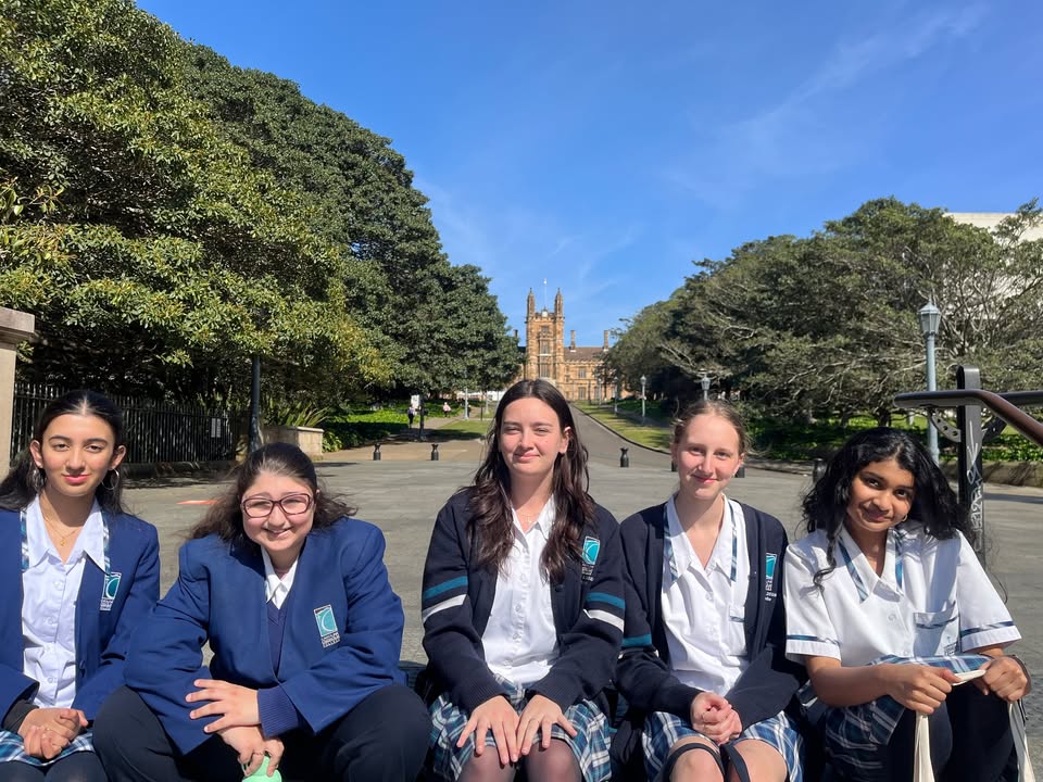 851986860269258_1403009438500328-1