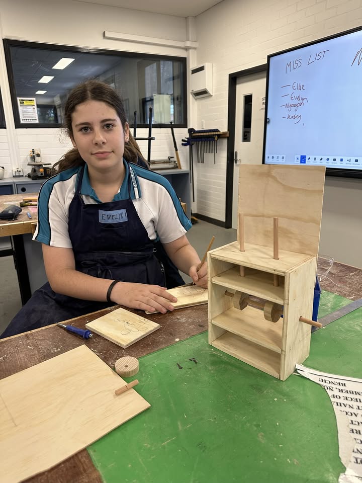 851986860269258_1415486867252585-1