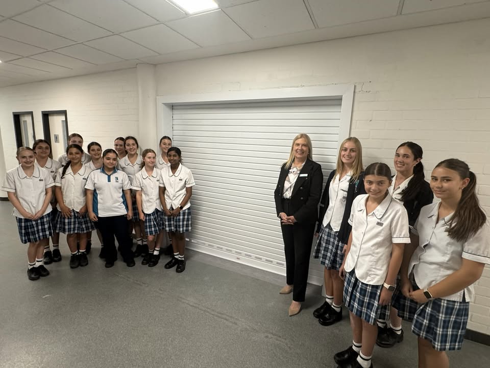 851986860269258_1428482795952992-1