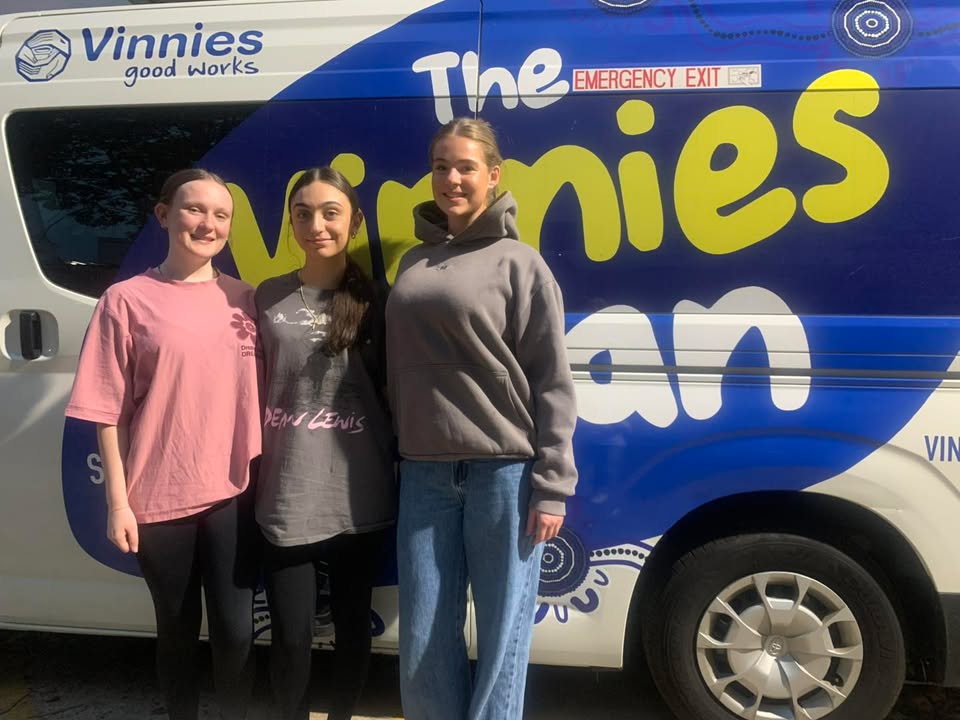 851986860269258_1488669869934284-1