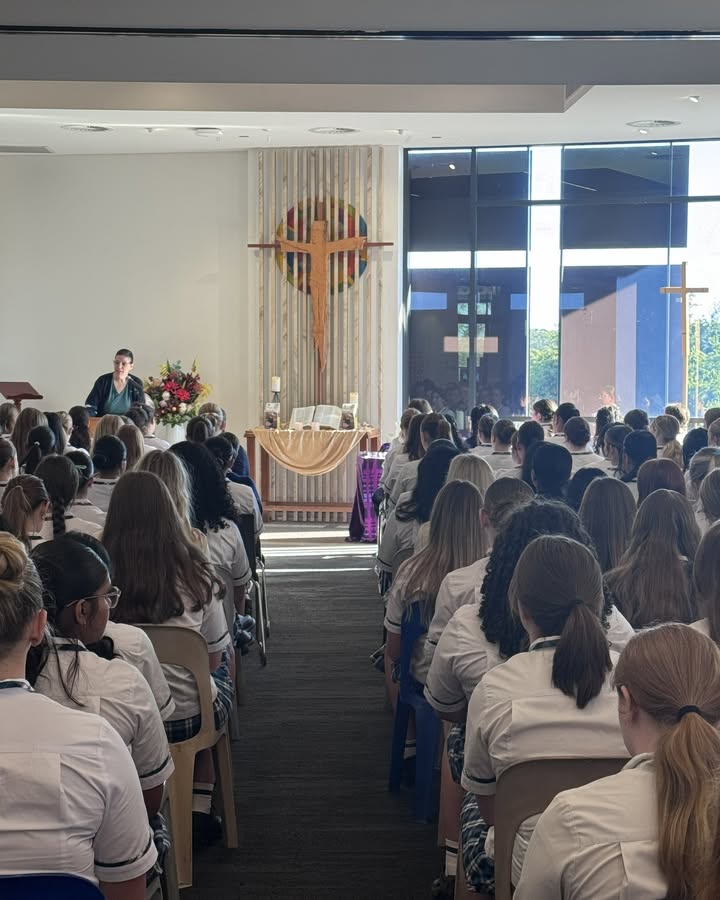 851986860269258_1499055402229064-1