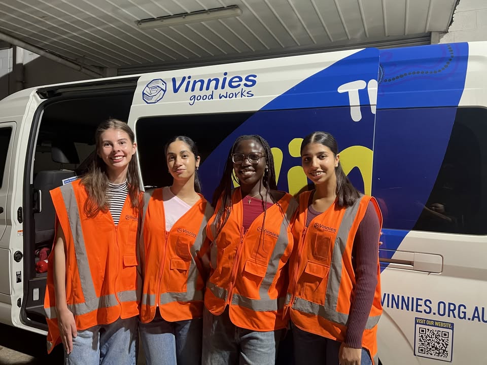 851986860269258_1516112310523373-1