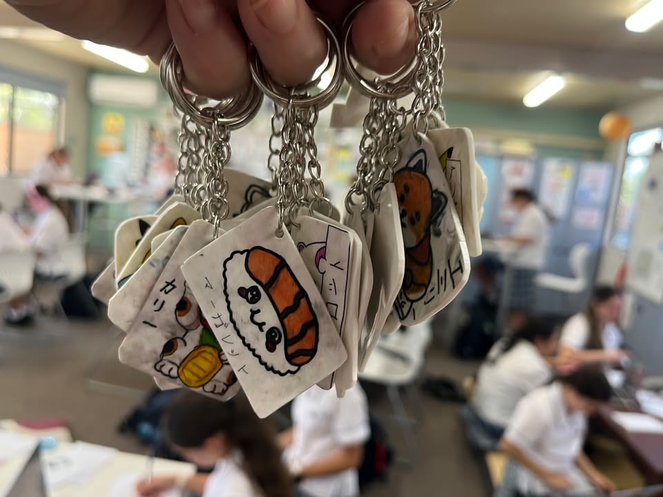 851986860269258_1537118815089389-1